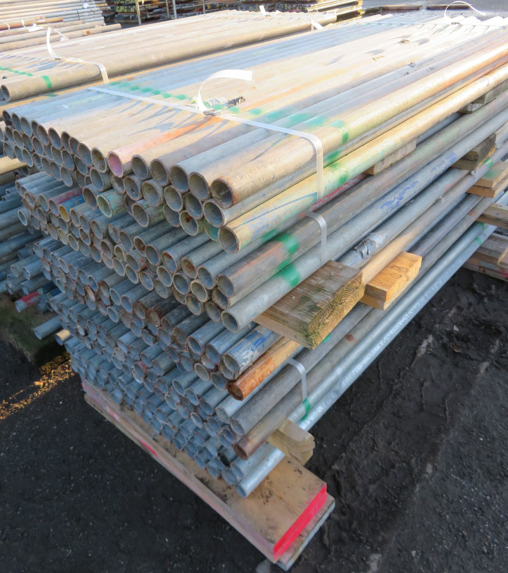 250x Various Length Galvanised Steel Scaffolding Poles. Lengths Range Between 7ft - 5.5ft. - Image 5 of 5