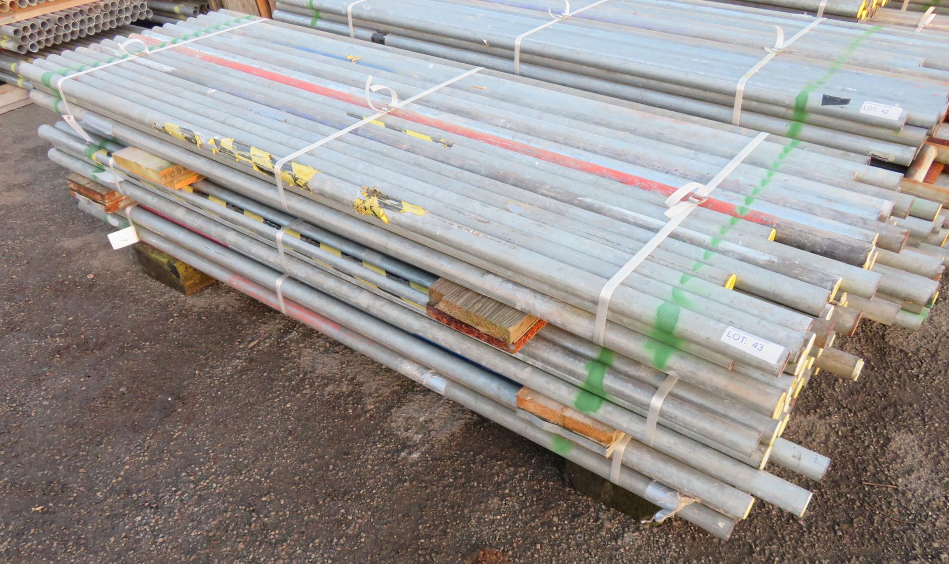 150x Various Length Galvanised Steel Scaffolding Poles. Lengths Range Between 9ft - 7.5ft. - Image 2 of 5