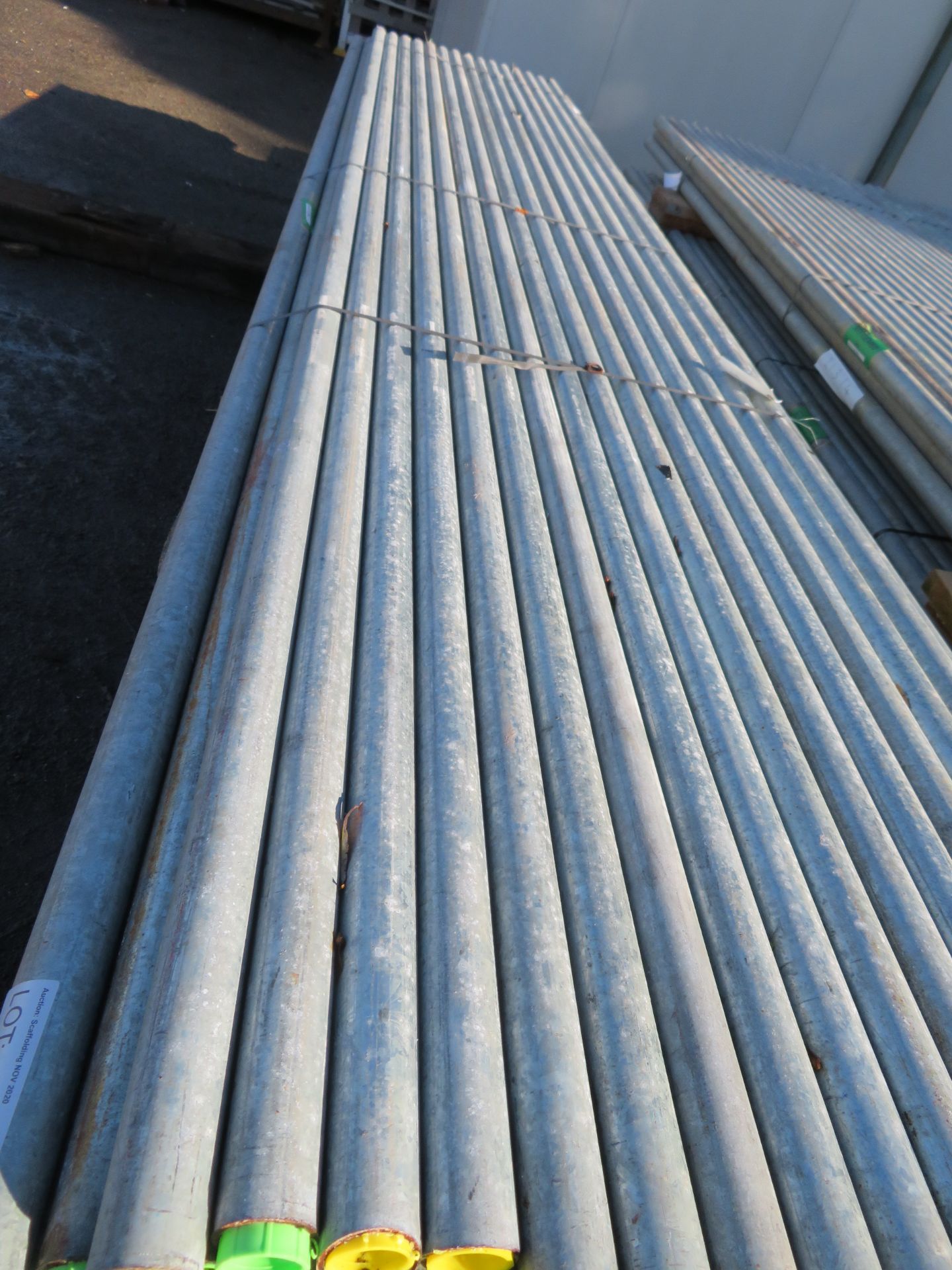 200x 13ft Galvanised Steel Scaffolding Poles 48mm Diameter x 4mm Thick. - Image 4 of 4