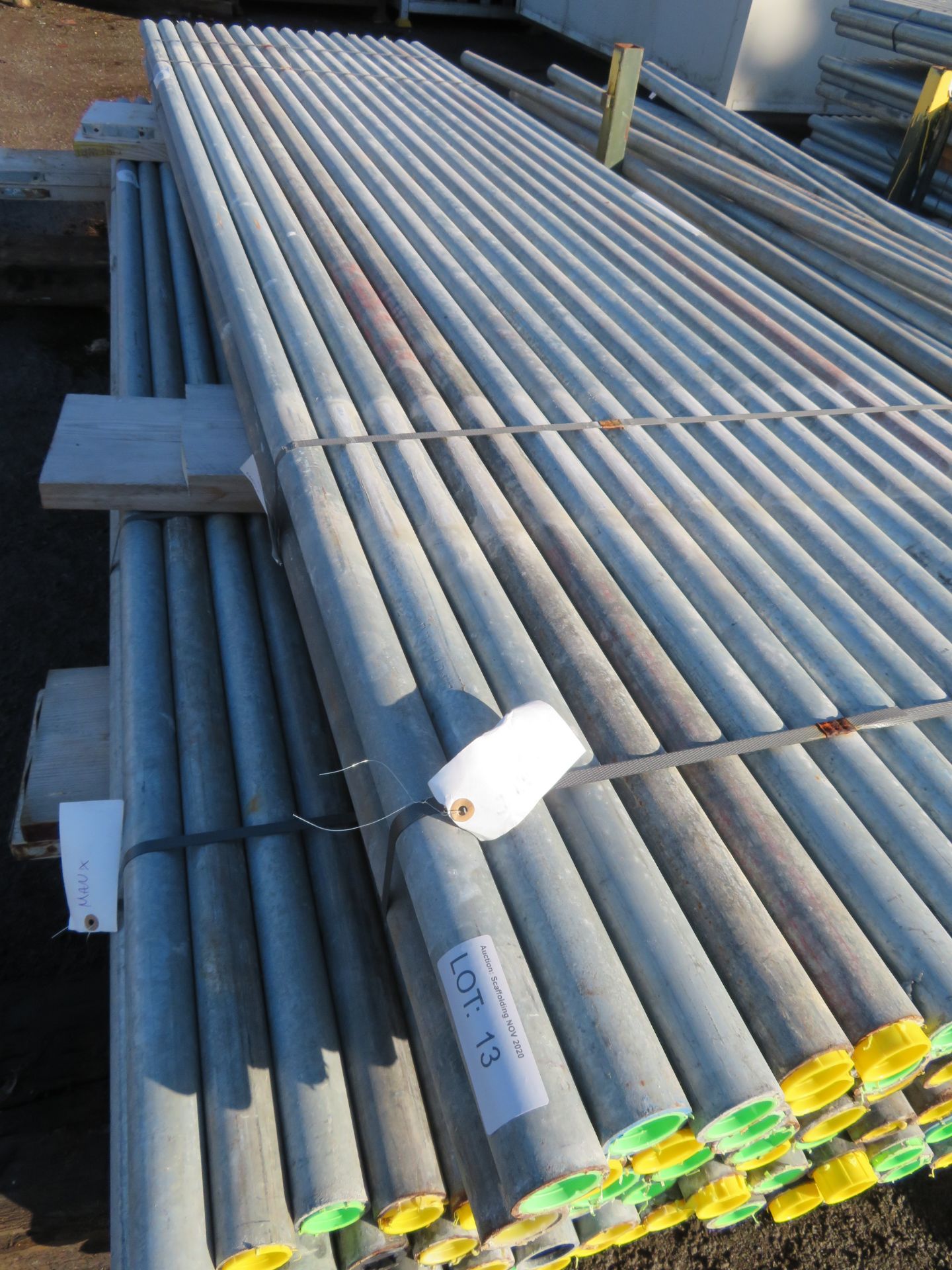 150x 10ft Galvanised Steel Scaffolding Poles 48mm Diameter x 4mm Thick. - Image 4 of 4