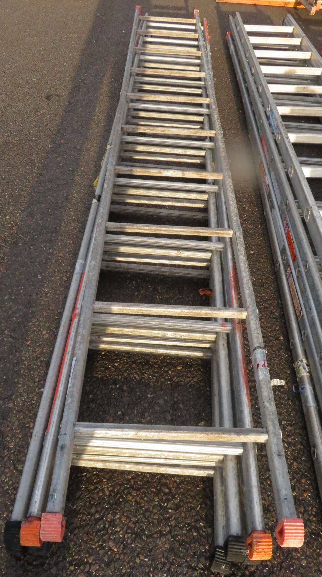 5x Aluminium 3m 10 Rung Scaffolding Ladder.