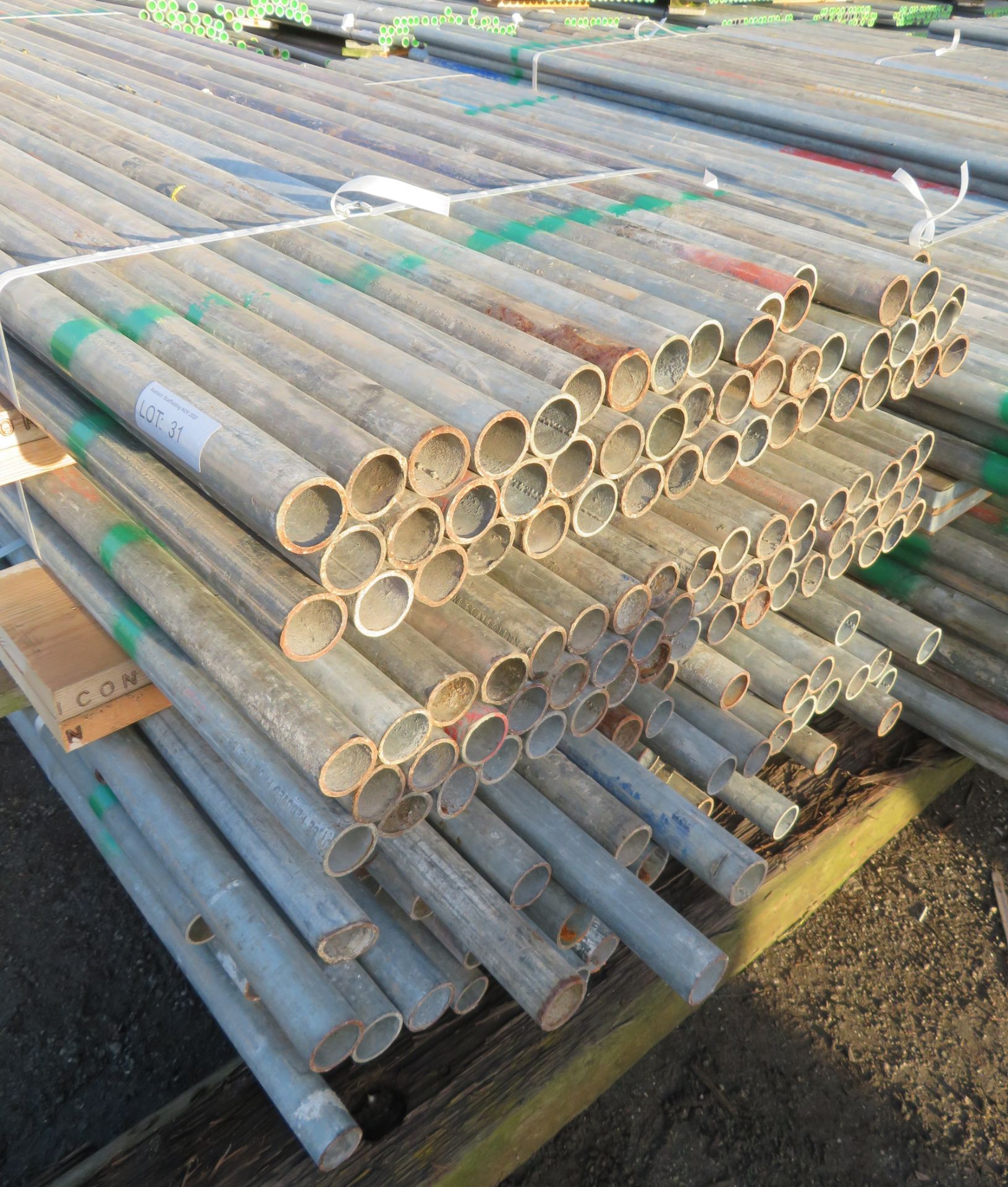 200x Various Length Galvanised Steel Scaffolding Poles. Lengths Range Between 8ft - 7.5ft. - Image 3 of 5