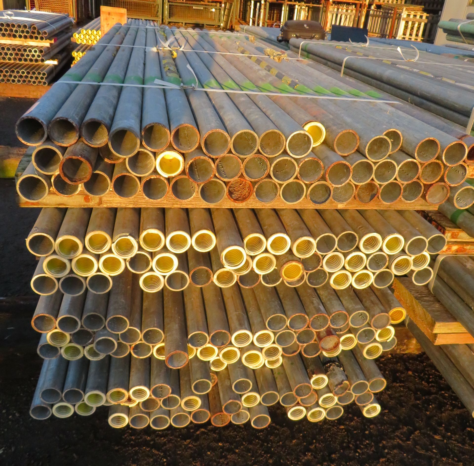 200x Various Length Galvanised Steel Scaffolding Poles. Lengths Range Between 8ft - 8.5ft. - Image 3 of 5