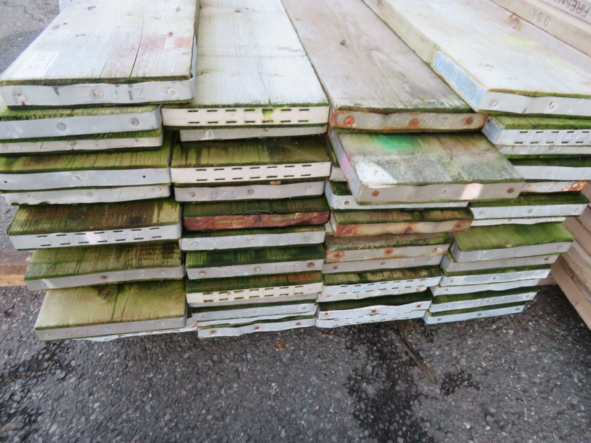 50x 6ft Wooden Scaffolding Board. - Image 3 of 4