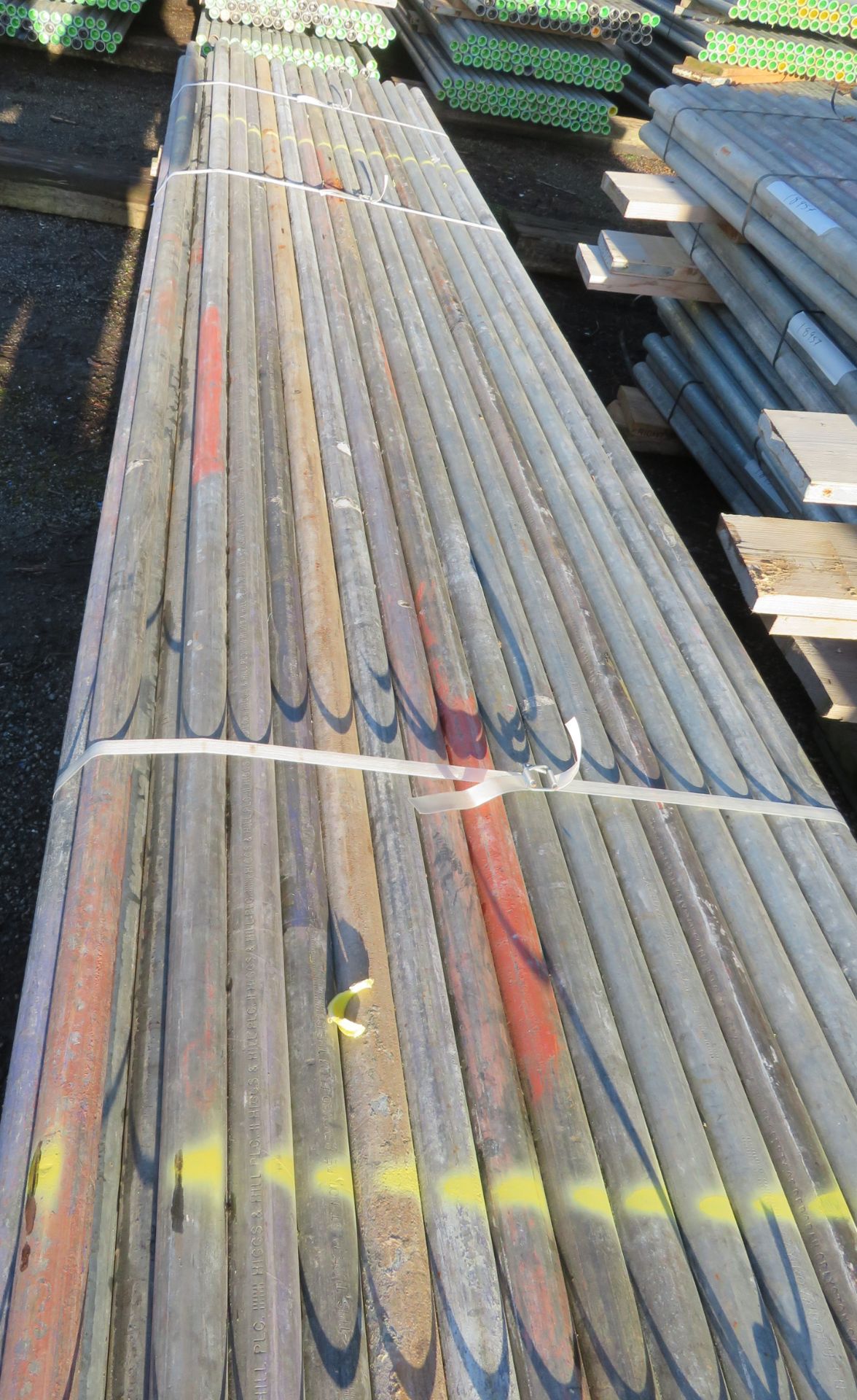 100x Various Length Galvanised Steel Scaffolding Poles. Lengths Range Between 16ft - 14ft. - Image 5 of 5