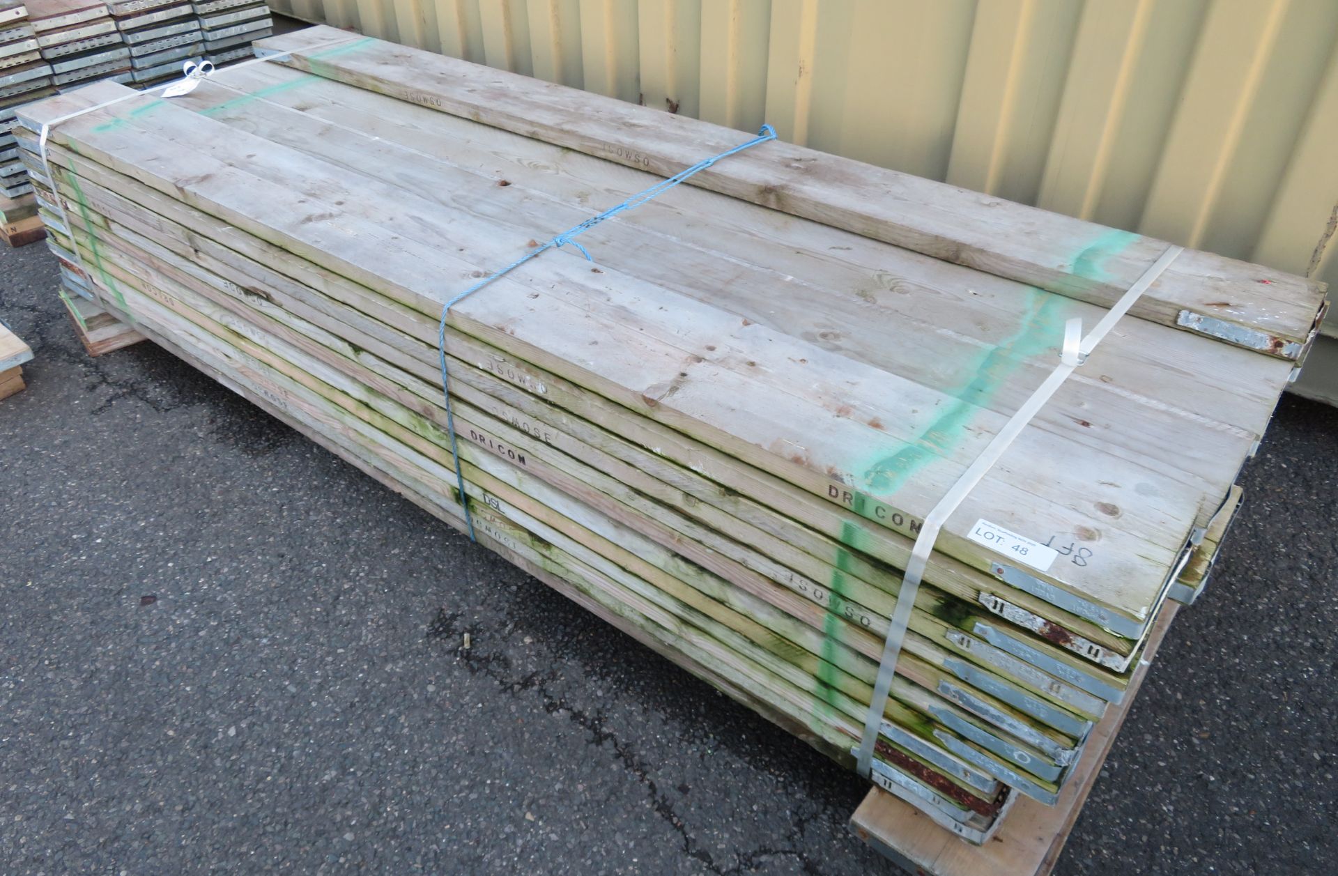 46x 8ft Wooden Scaffolding Board. - Image 2 of 4