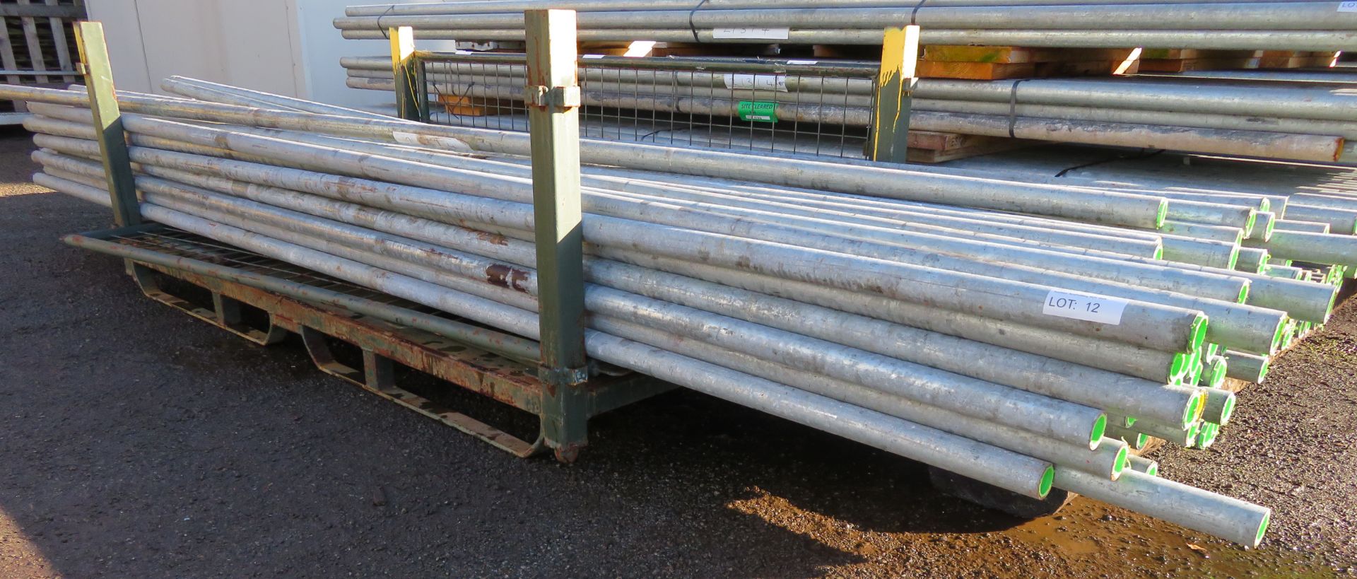 100x 13ft Galvanised Steel Scaffolding Poles 48mm Diameter x 4mm Thick. - Image 2 of 4