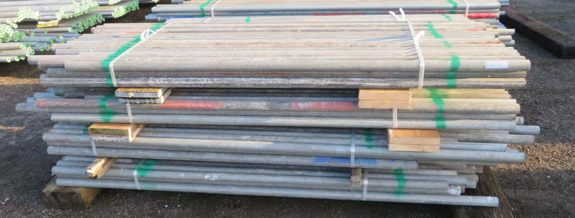 200x Various Length Galvanised Steel Scaffolding Poles. Lengths Range Between 8ft - 7.5ft.