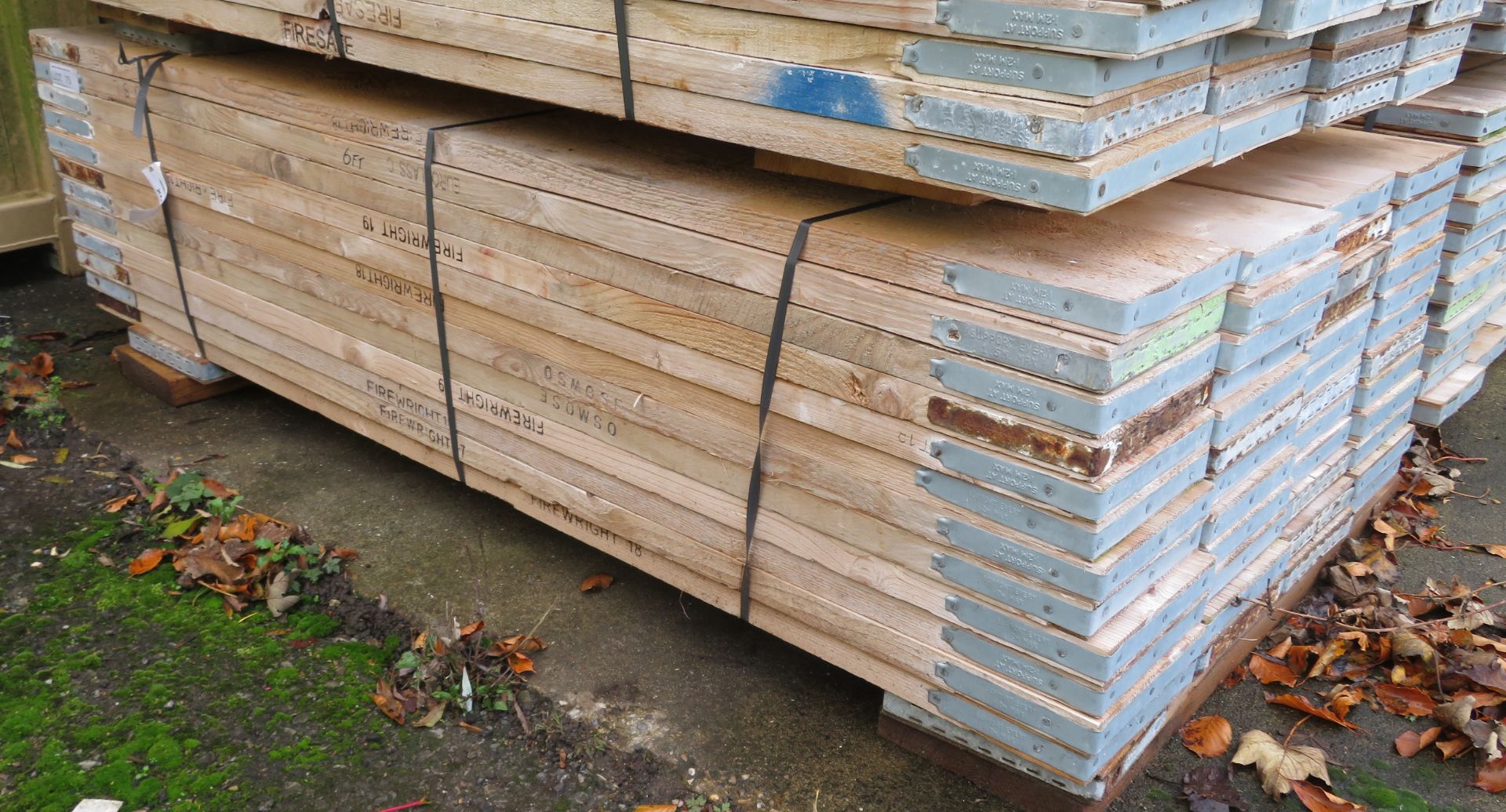 48x 6ft Wooden Scaffolding Boards. Please Note There Is A £10 Loading Charge On This Lot. - Image 2 of 4