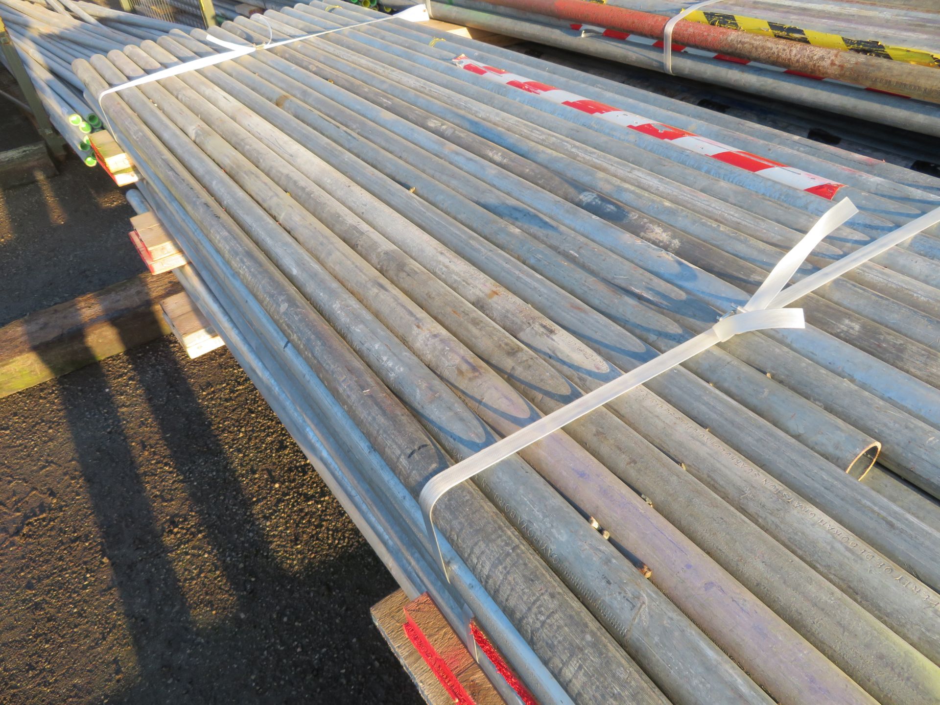 200x Various Length Galvanised Steel Scaffolding Poles. Lengths Range Between 8.5ft - 7ft. - Image 5 of 5