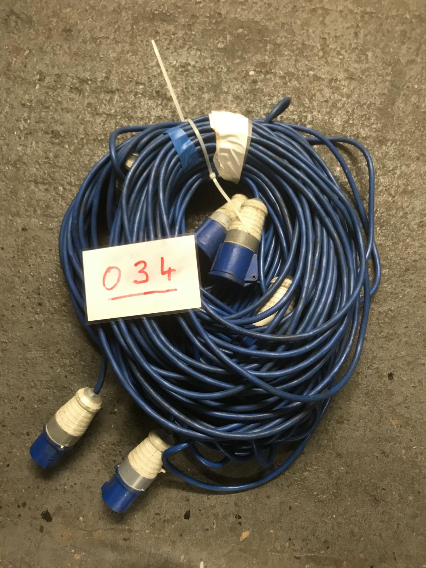 3x 30m arctic blue cable, 16a ends