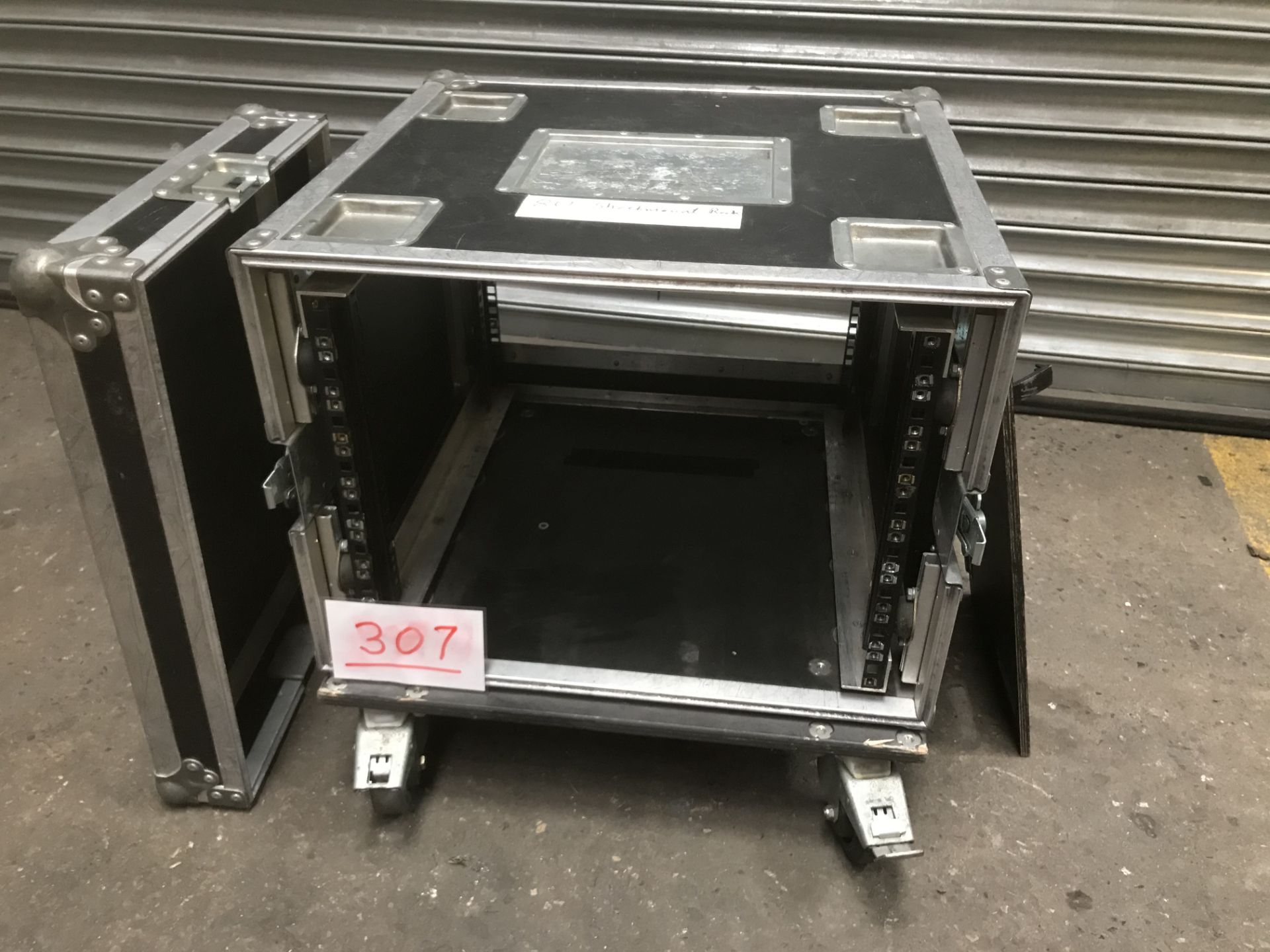 8U Heavy Duty shockmount rack