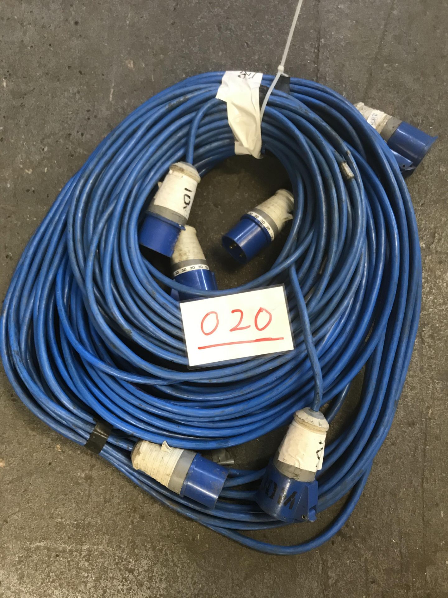 3x 30m arctic blue cable, 32a ends