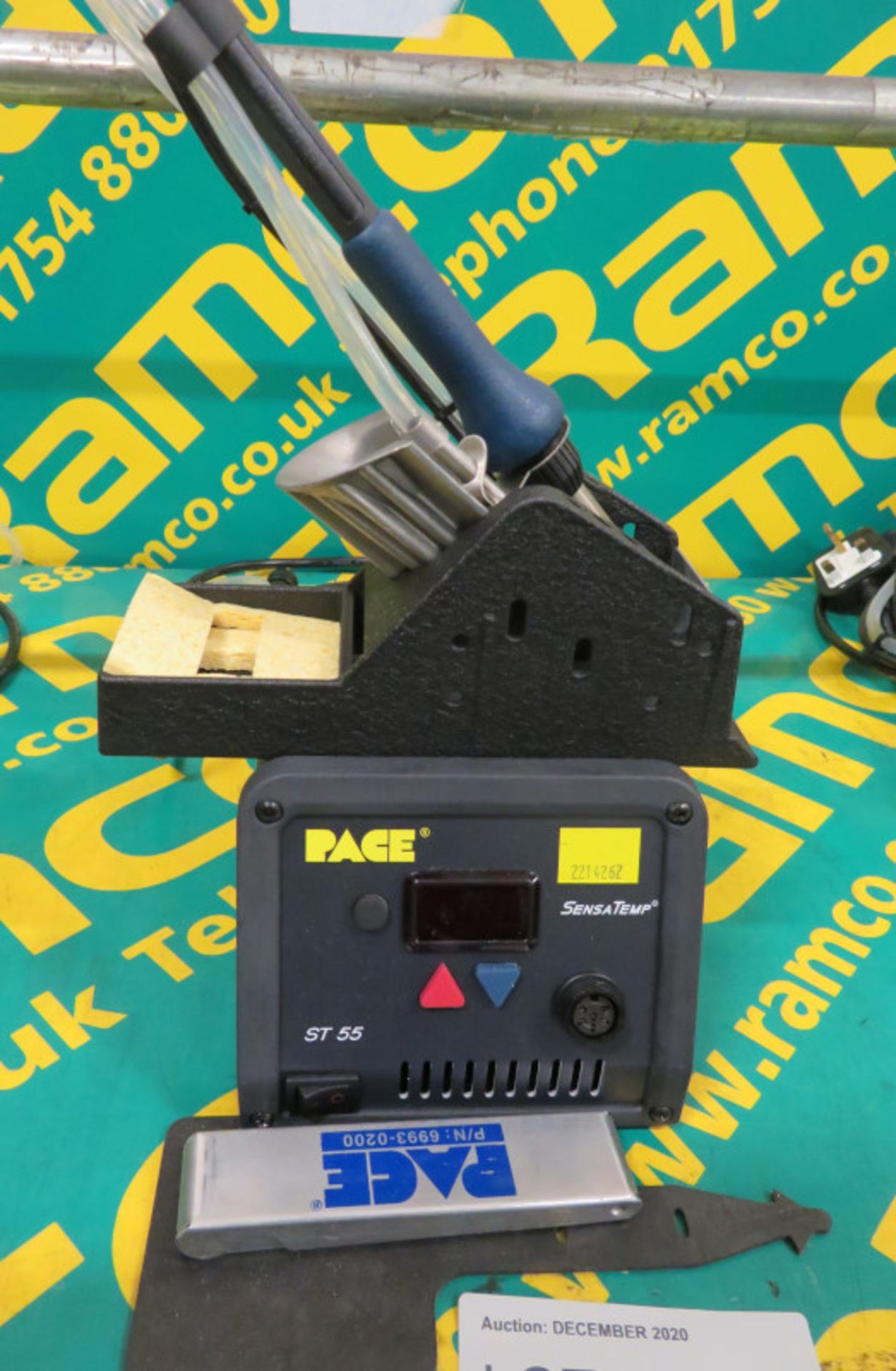 Pace Sensatemp ST 55 Soldering Station with Soldering Iron