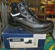 Safety boots - Q-Safe non metallic QS7031 - UK10.5 / Euro 45