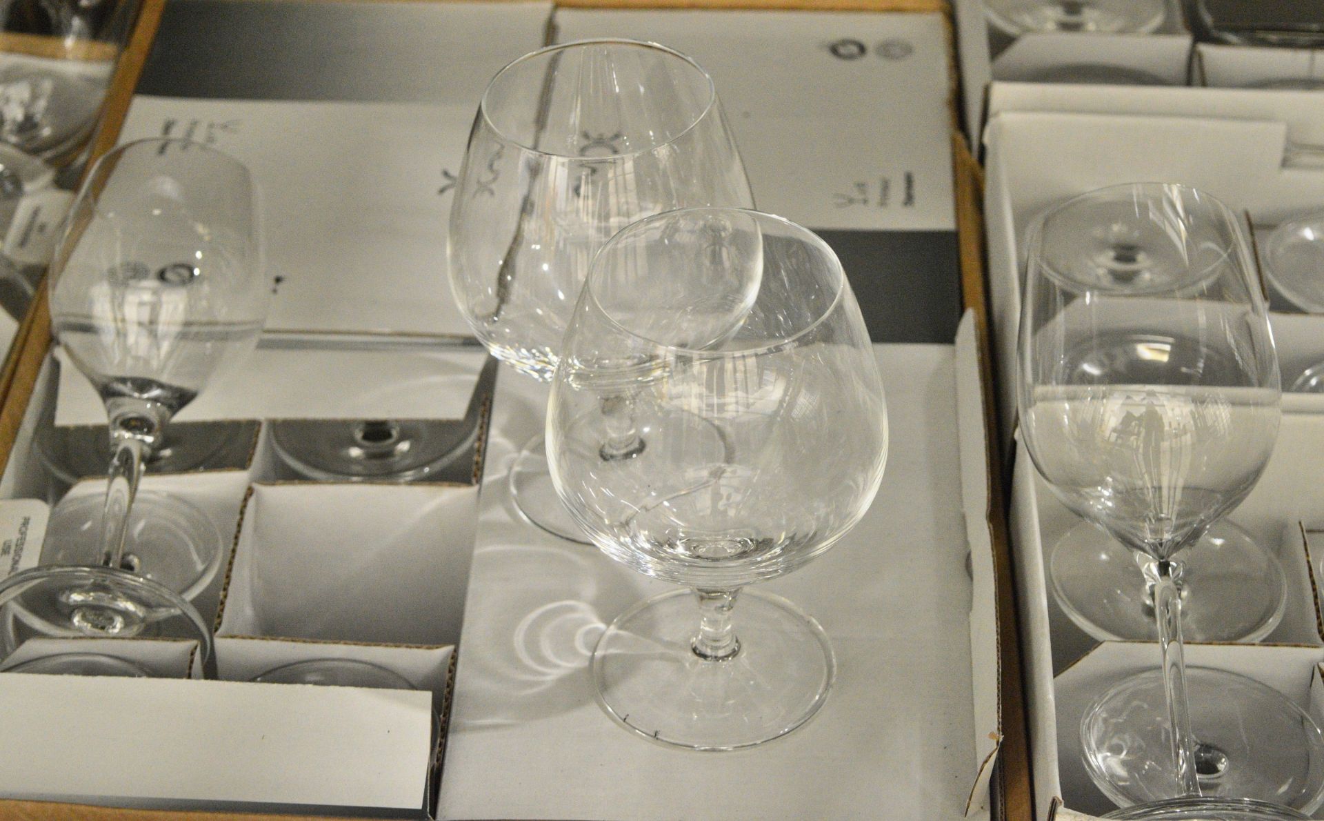 Various glassware - Wine glasses, flutes - Image 3 of 4