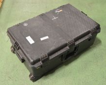 Peli Stormcase iM2950 - 740 x 490 x 310 with wheels