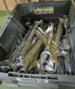 25x Mixed spanners