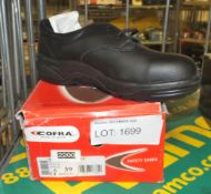 Safety shoes - Cofra safety shoes UK6 / Euro 39