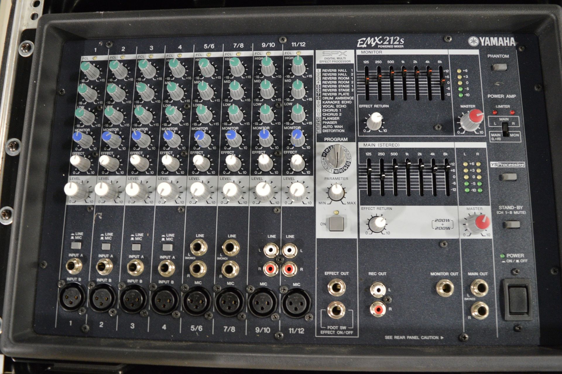 Yamaha EMX 212s Mixing panel in transit case - Image 2 of 3