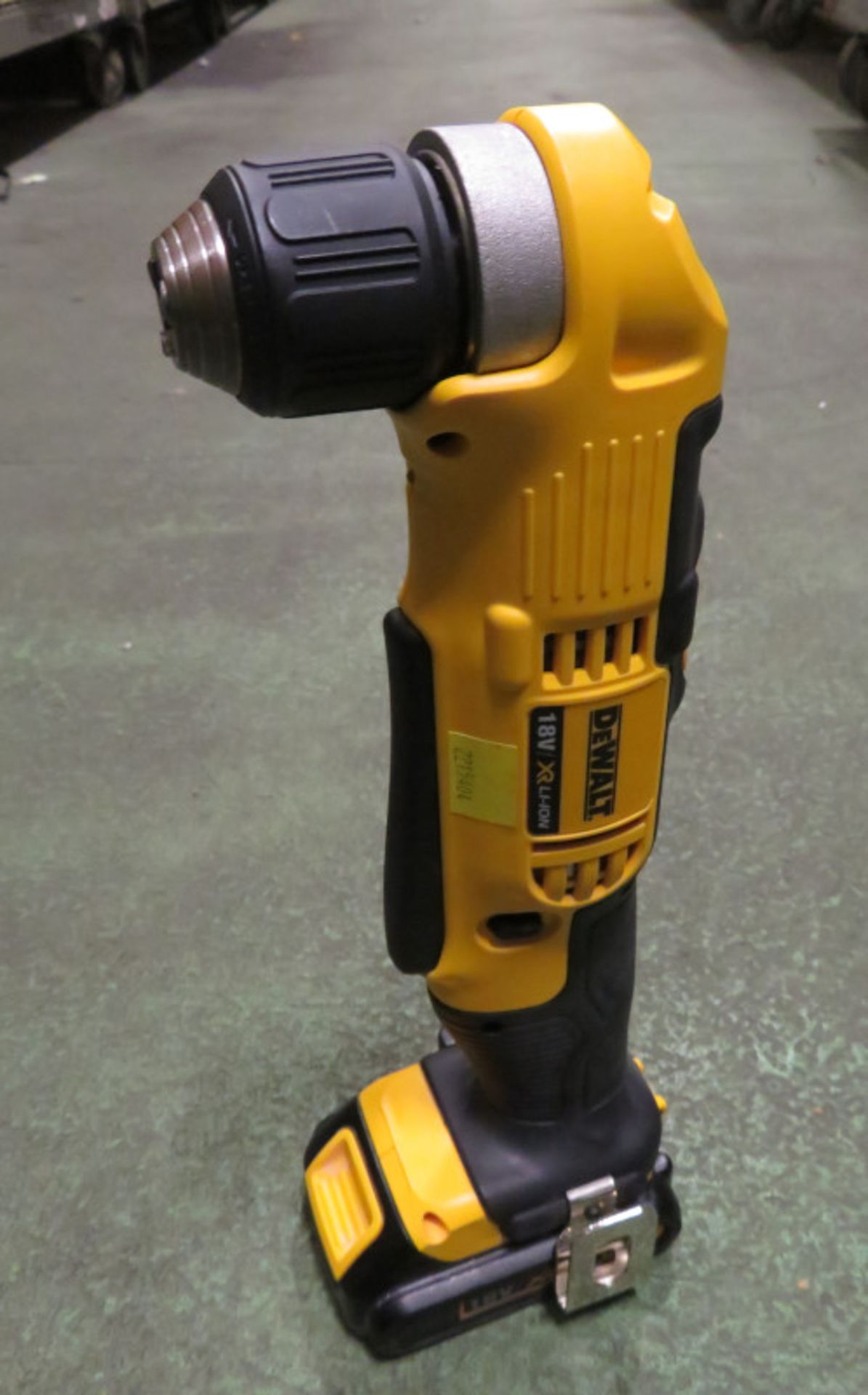 Dewalt DCD740 right angle drill, 18V / XR Li-Ion with charger, 1 battery - Image 2 of 3