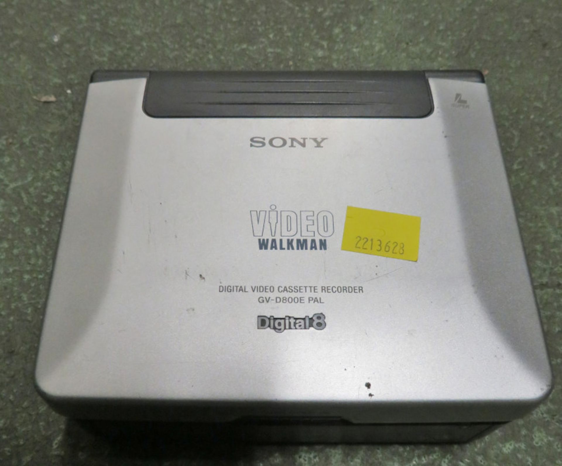 Sony GV-D800E Digital Video Walkman Cassette Recorder - Image 3 of 3