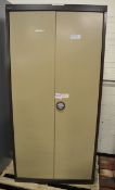 2 Door Metal Cabinet - L900 x W460 x H1830mm