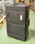 Peli Stormcase iM2950 - 740 x 490 x 310 with wheels