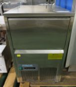 Polar GL193 Ice machine