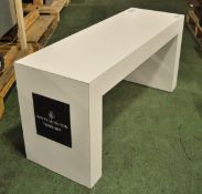 Wooden table unit - 1200 x 400 x 550