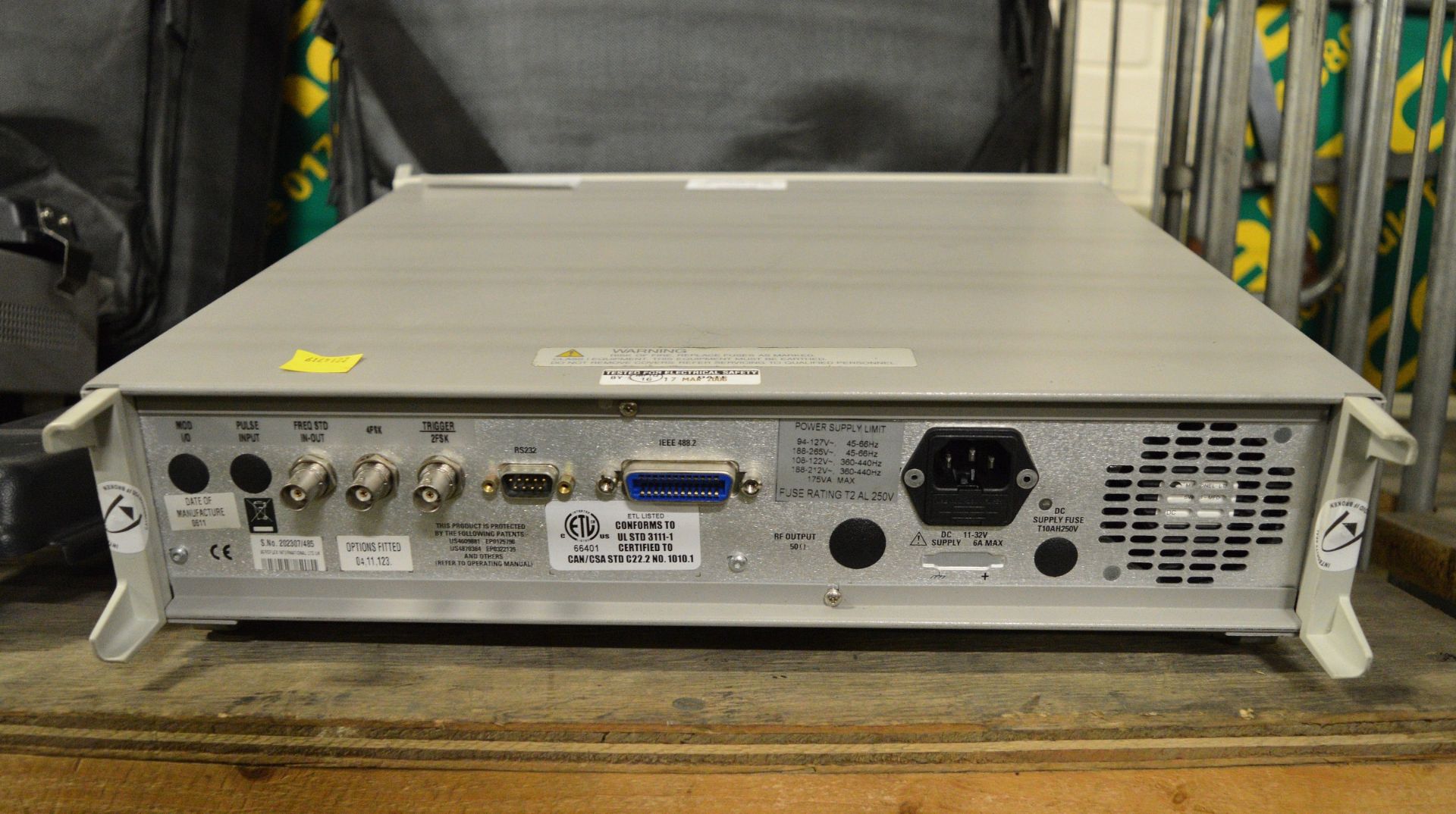 IFR 2025 Signal Generator 9 KHz - 2.51 GHz - Image 3 of 3