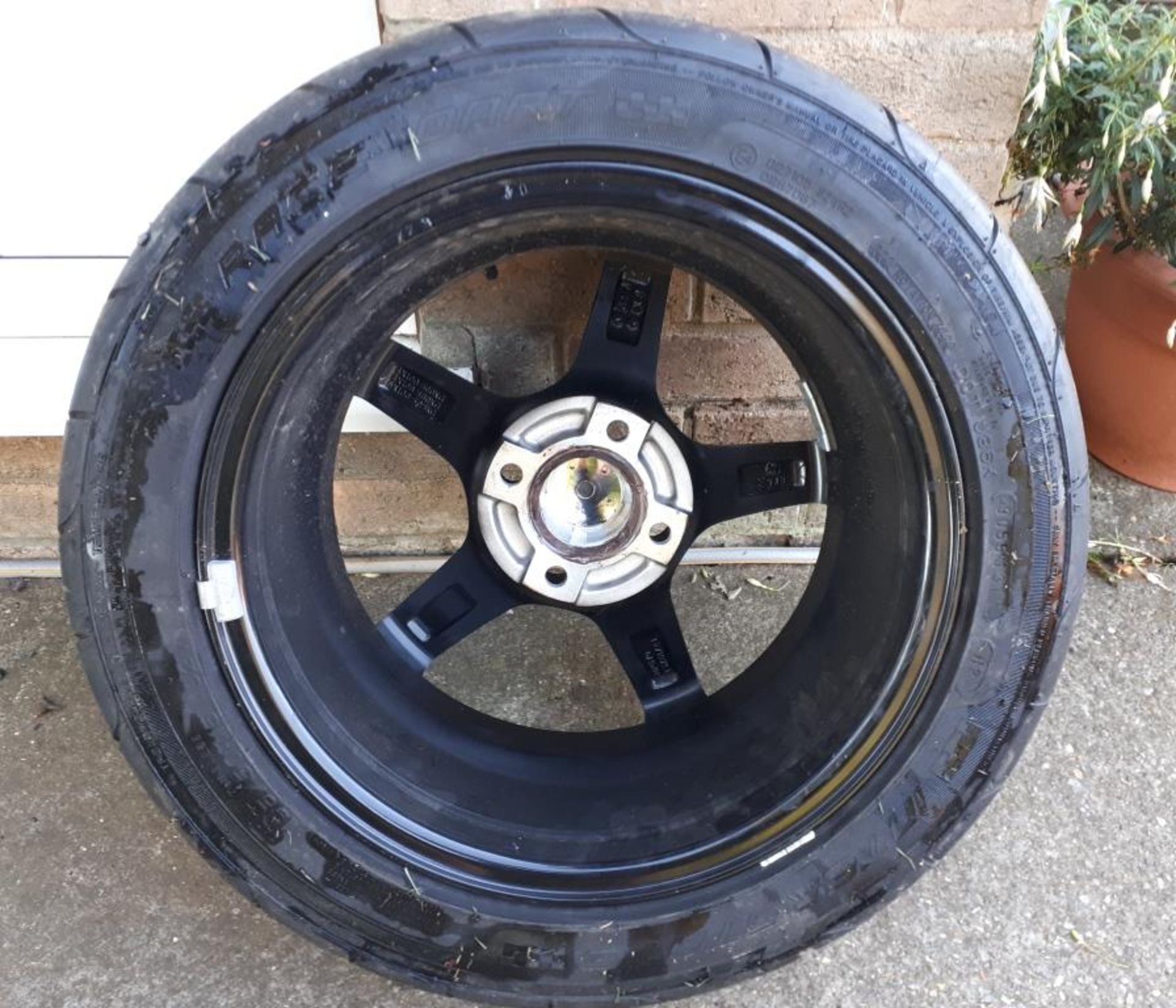 As New 15 inch Alloy wheels 195 / 50 soft compound track day tyres Ford fitment Fiesta ST 150 - Image 4 of 4