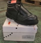 Safety boots - Centek FS333 - UK9 / Euro 43