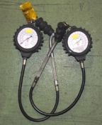 2x Self Centered Tyre Pressure Gauges