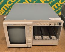 Tektronix 11402 Digitizing Oscilloscope - missing plug-in