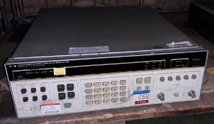 HP 3325A Synthesizer / Function Generator