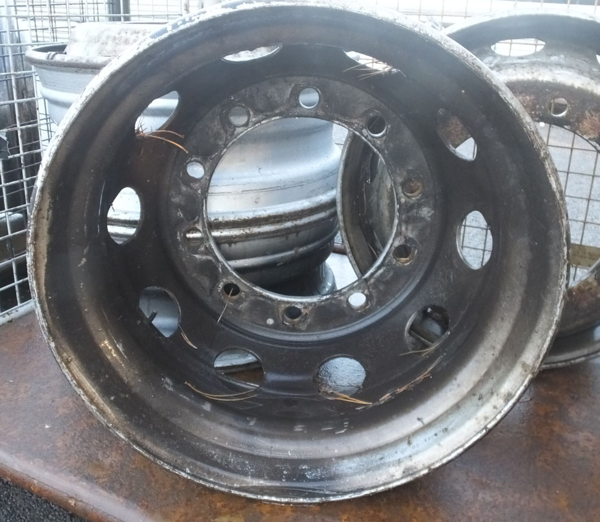 4x HGV Wheel Rims - 22.5in - Image 3 of 3