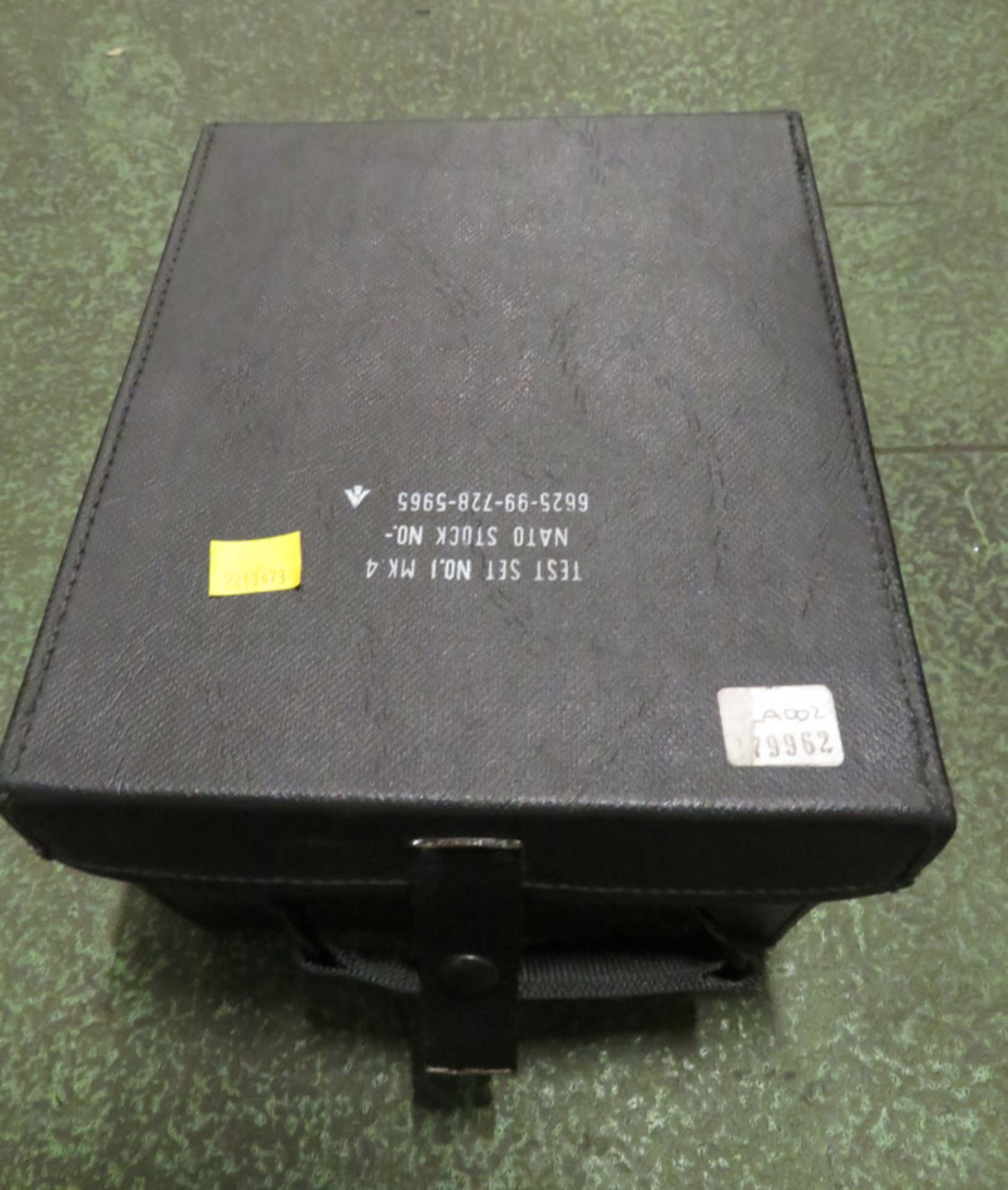 Megger Avometer - MK 4 - NSN 6625-99-722-8684 - Image 3 of 3