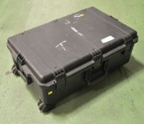 Peli Stormcase iM2950 - 740 x 490 x 310 with wheels