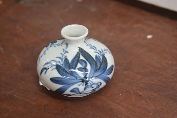 20thc Chinese squat vase