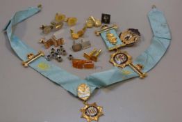 A Roll of Honour Masonic collar with presentation medals, miscellaneous sleeve links including minia