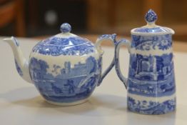 A Copeland Spode Italianware pattern morning teapot and hot water jug (tallest 11cm) (2), £30-40