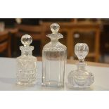 A 19thc lead crystal octagonal decanter complete with faceted stopper (20cm) and two crystal slice c