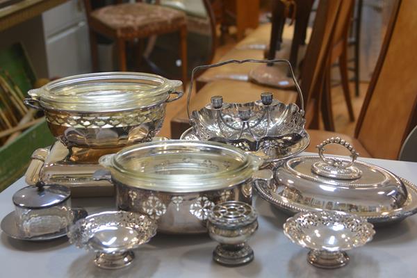 An Epns oval beaded entree dish, a Deco entree dish, two Epns stands with original casserole dish