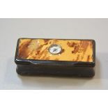 A 19thc horn and tortoiseshell mounted rectangular snuff box with inset compass to top (h. 2.5cm