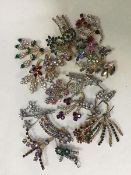 A collection of paste set floral spray brooches (a lot)