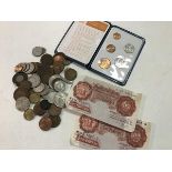 Two ten shilling notes, miscellaneous half crowns, crowns, pennies, tuppenny pieces, threepenny bits