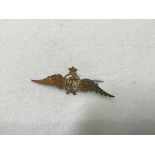 A 9ct gold WWI Royal Flying Corps (RFC) sweetheart brooch (l.6cm x 2cm) (3.4g)