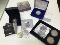 A 250 Anniversary The Guinea, 2013 UK two pound silver proof coin, a Diamond Jubilee silver proof