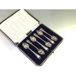 A set of six Sheffield silver bead pattern teaspoons in original fitted case